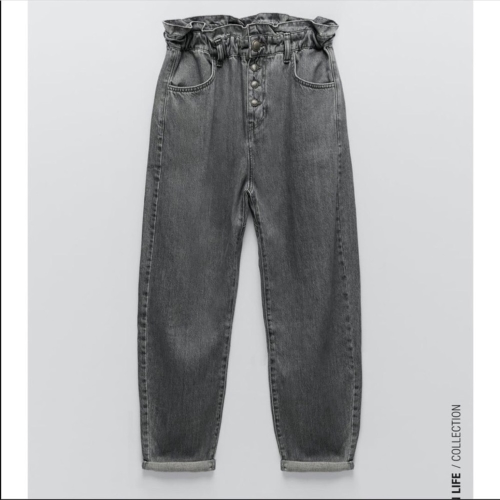 Zara Paperbag Buttoned Jeans NWOT